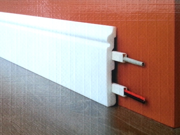 Bat 2 - Battiscopa in polimero bianco - Decorget - Ital Decori - Image 3