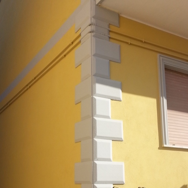 Bugna 40X30 - Bugna per esterni in polistirene spalmato con graniglie - Decorget - Ital Decori - Image 3